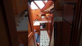2006 Heritage East 36 Sundeck Interior Flythrough