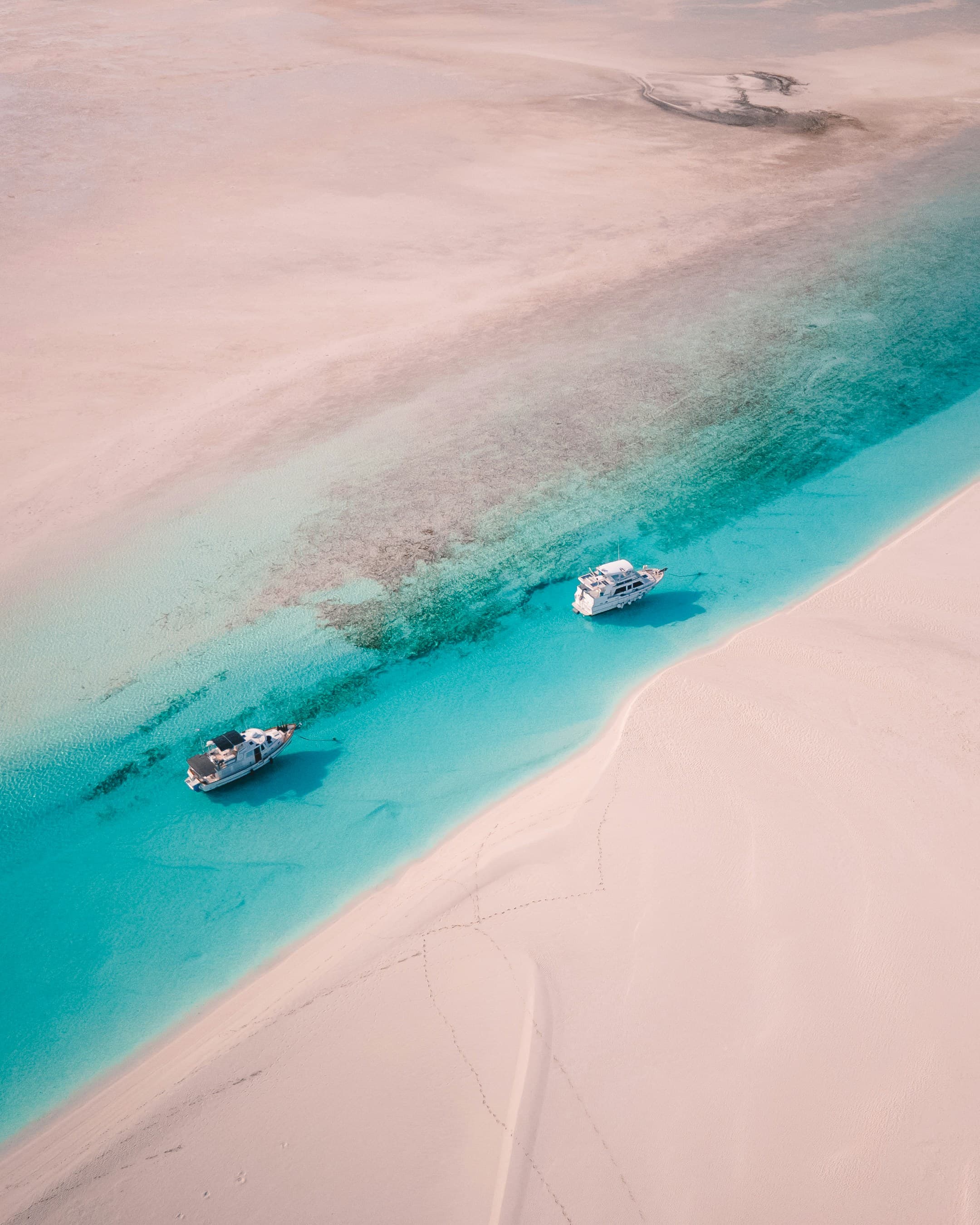 Crossing the Gulf Stream: A First-Timer's Guide to the Bahamas